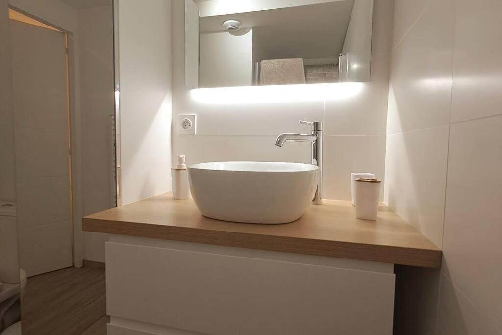 Appartement A Quelques Pas De La Mer Et Du Centre 멜리몽-플라주 외부 사진